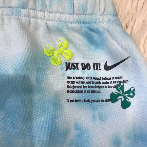 New🌿Nike Running Training Shorts - Picture 4 of 9